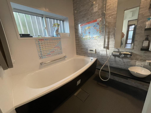 福山市蔵王町、中古一戸建ての画像です