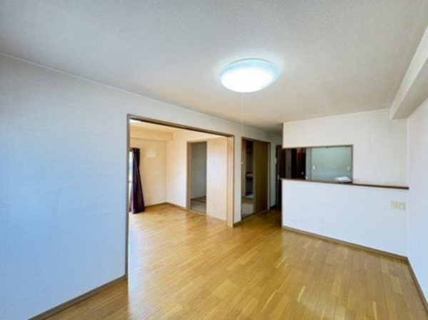 福山市南本庄、マンションの画像です