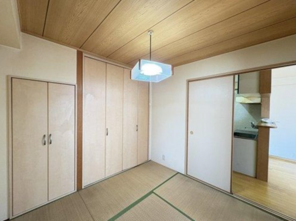 福山市南本庄、マンションの画像です