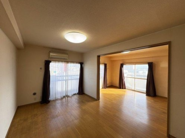 福山市南本庄、マンションの画像です