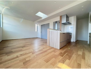 福山市草戸町、新築一戸建ての居間画像です