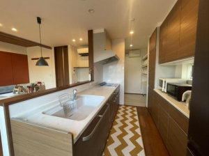 福山市高美台、中古一戸建ての画像です