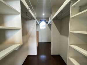 福山市高美台、中古一戸建ての画像です