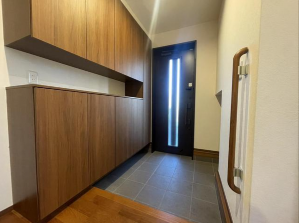 福山市高美台、中古一戸建ての画像です