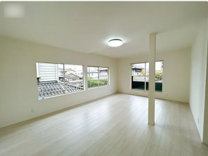 福山市南蔵王町、中古一戸建ての画像です