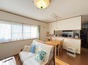 福山市箕島町、中古一戸建ての画像です