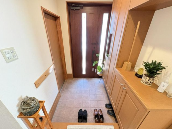 福山市箕島町、中古一戸建ての画像です