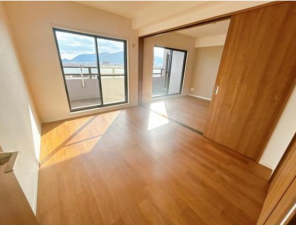 福山市南手城町、マンションの画像です