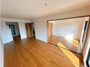 福山市南手城町、マンションの画像です