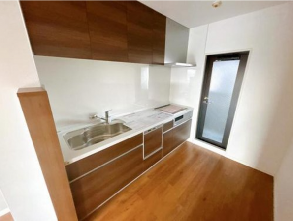 福山市南手城町、マンションの画像です