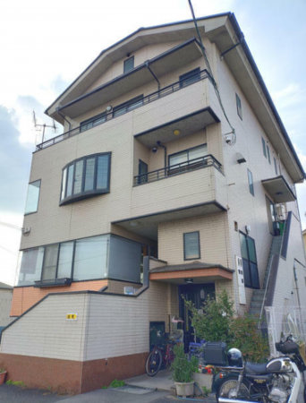 福山市西新涯町、中古一戸建ての画像です