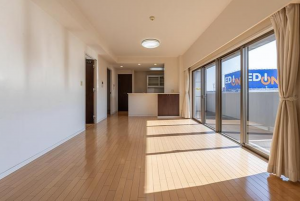 福山市入船町、マンションの画像です