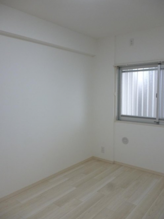 福山市東川口町、マンションの画像です