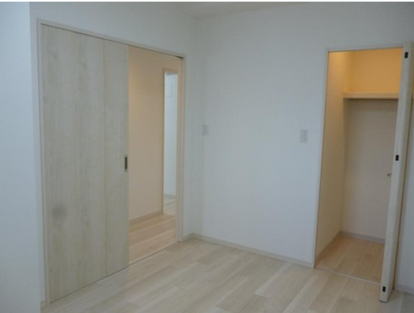 福山市東川口町、マンションの画像です