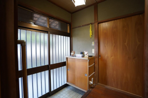 福山市川口町、中古一戸建ての画像です