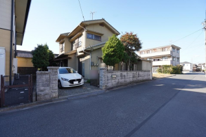 福山市川口町、中古一戸建ての画像です