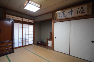 福山市川口町、中古一戸建ての画像です