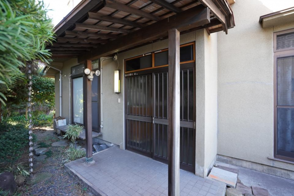 福山市川口町、中古一戸建ての画像です