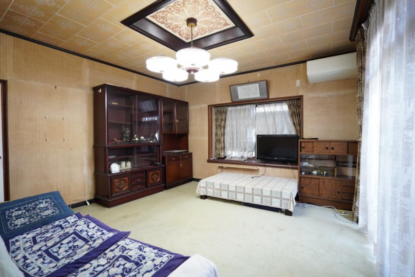 福山市川口町、中古一戸建ての画像です