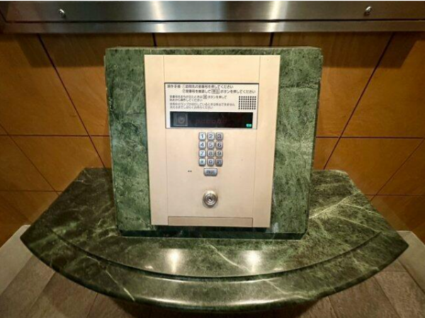 福山市三吉町、マンションの画像です