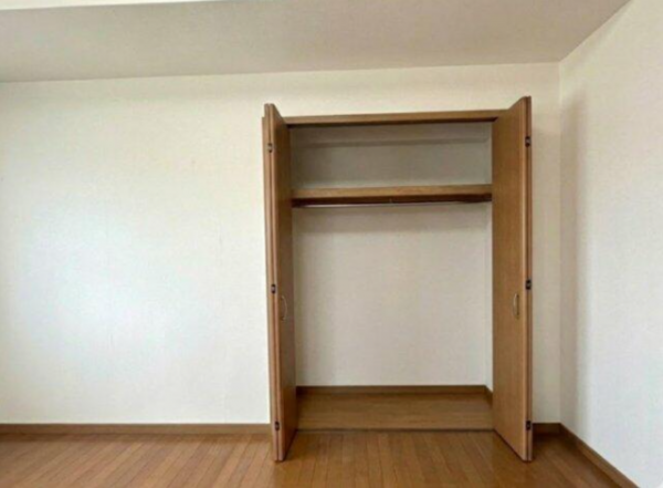 福山市三吉町、マンションの画像です