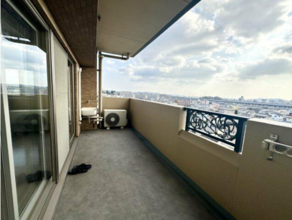 福山市三吉町、マンションの画像です