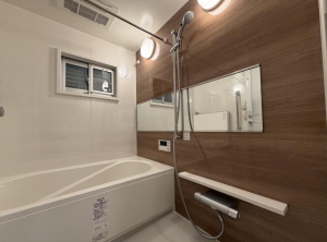 福山市東桜町、マンションの画像です