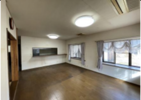 福山市沼隈町大字下山南、中古一戸建ての画像です