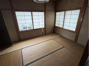 福山市東川口町、中古一戸建ての画像です