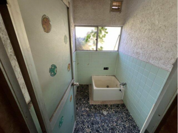 福山市伊勢丘、中古一戸建ての画像です