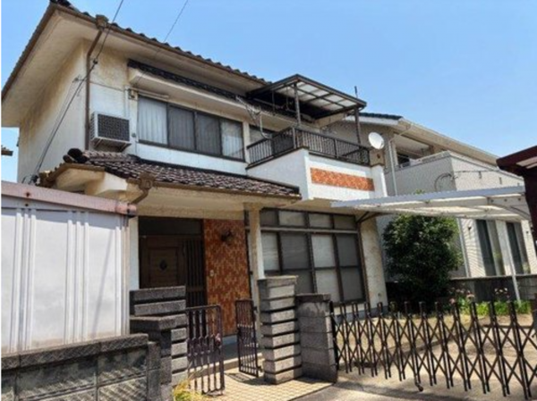 福山市新涯町、中古一戸建ての画像です