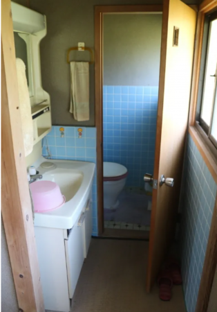 福山市藤江町、中古一戸建ての画像です