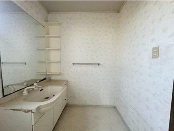 福山市明王台、中古一戸建ての画像です