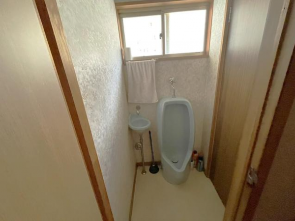 福山市赤坂町大字赤坂、中古一戸建ての画像です