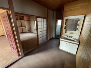 福山市鞆町後地、中古一戸建ての洗面画像です
