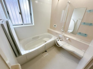 福山市向陽町、中古一戸建ての風呂画像です