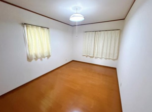 福山市向陽町、中古一戸建ての画像です