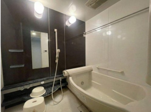 福山市南蔵王町、マンションの画像です