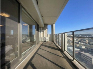 福山市南蔵王町、マンションの画像です