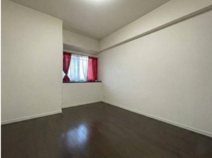 福山市南蔵王町、マンションの画像です