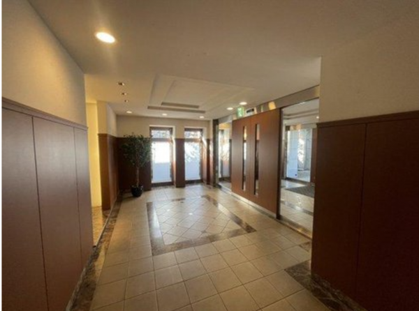 福山市南蔵王町、マンションの画像です