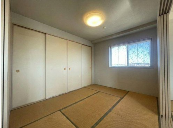 福山市南蔵王町、マンションの画像です