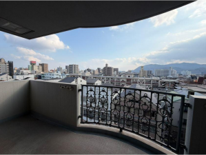 福山市霞町、マンションの画像です