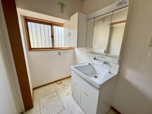 福山市東川口町、中古一戸建ての画像です