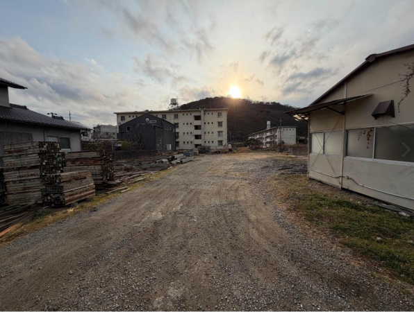 福山市沼隈町大字草深、土地の画像です