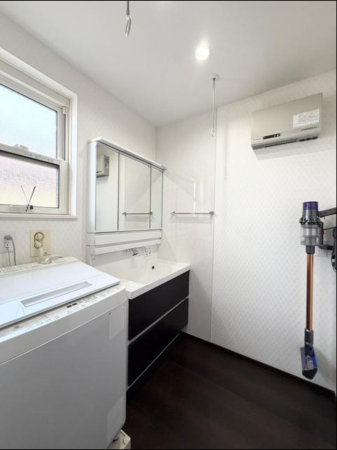 福山市沖野上町、中古一戸建ての画像です