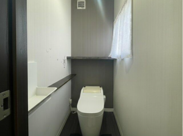 福山市幕山台、中古一戸建ての画像です