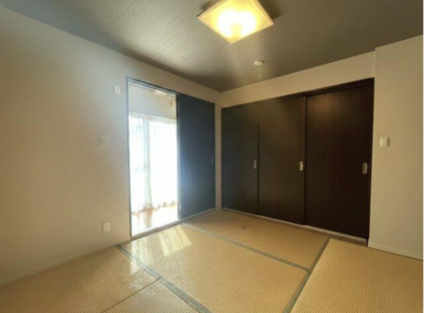 福山市幕山台、中古一戸建ての画像です