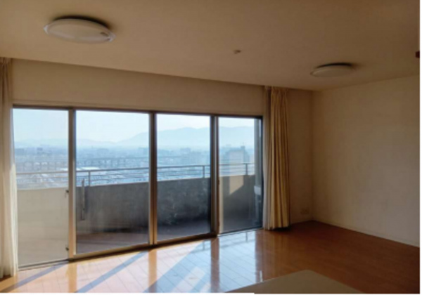 福山市南蔵王町、マンションの画像です