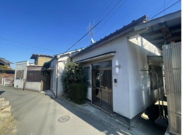 福山市草戸町、中古一戸建ての画像です